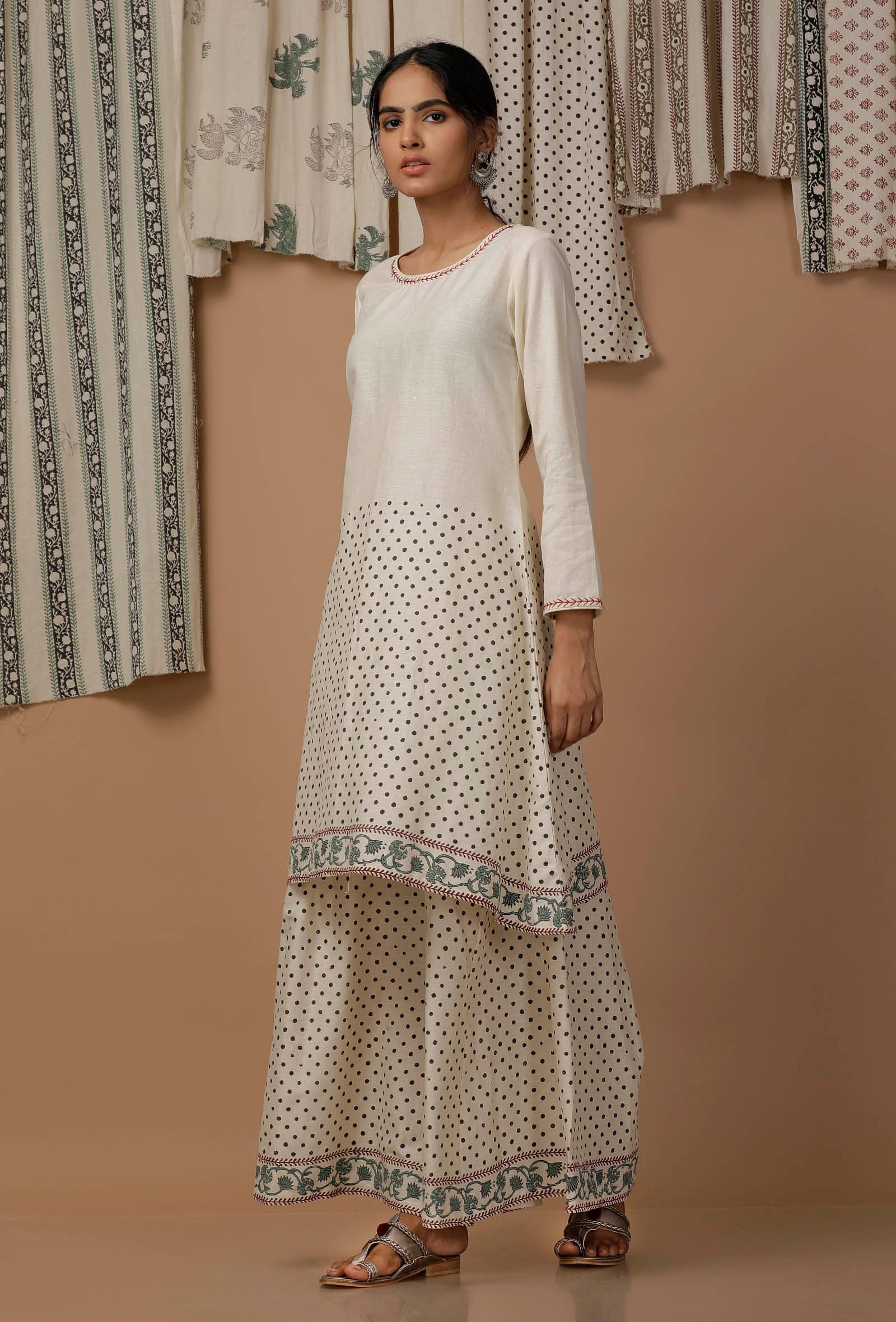 Off White Hand Block Printed Cotton Kurta - Image 4