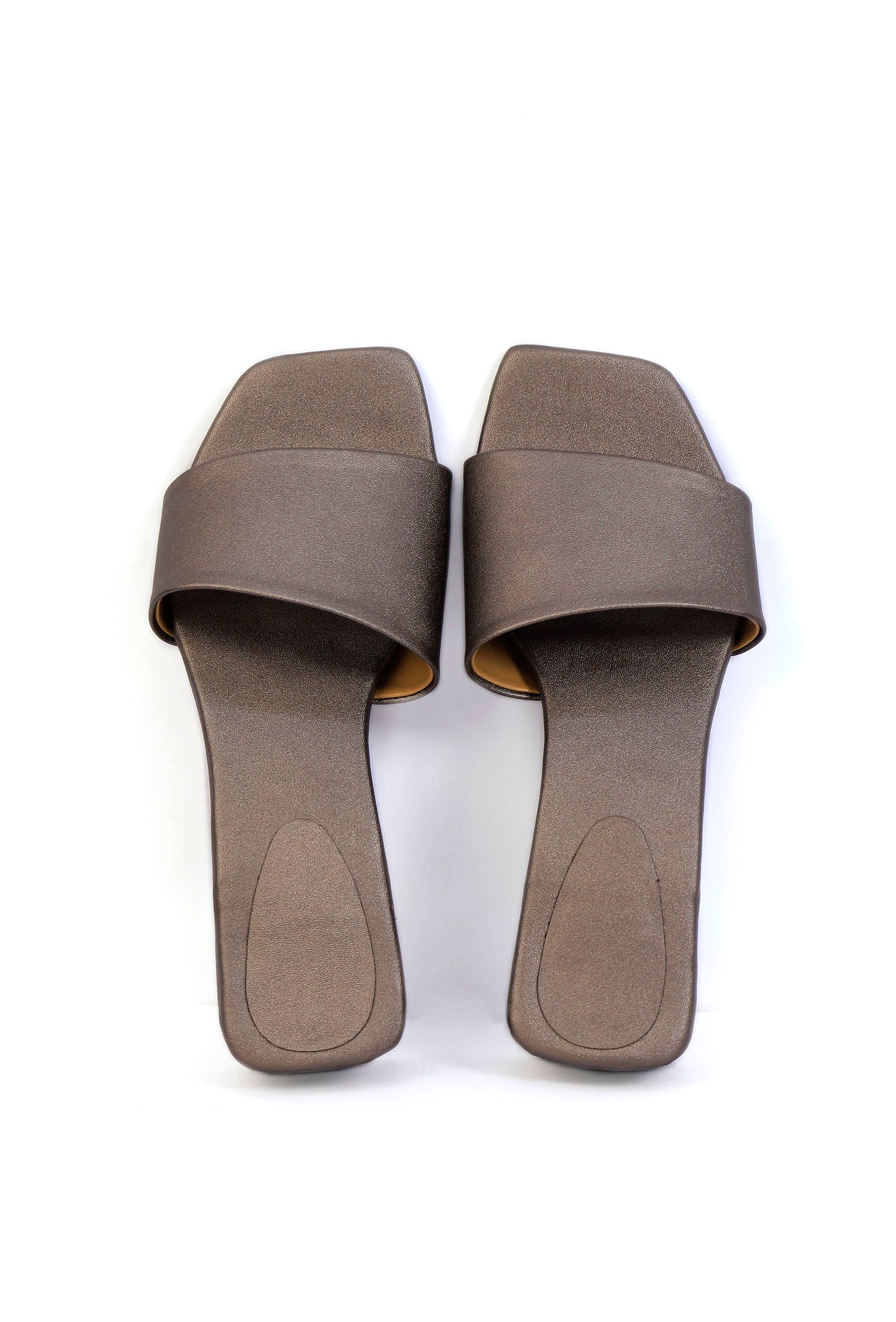 Scrappy Grey Cruelty Free Leather Heels - Image 3