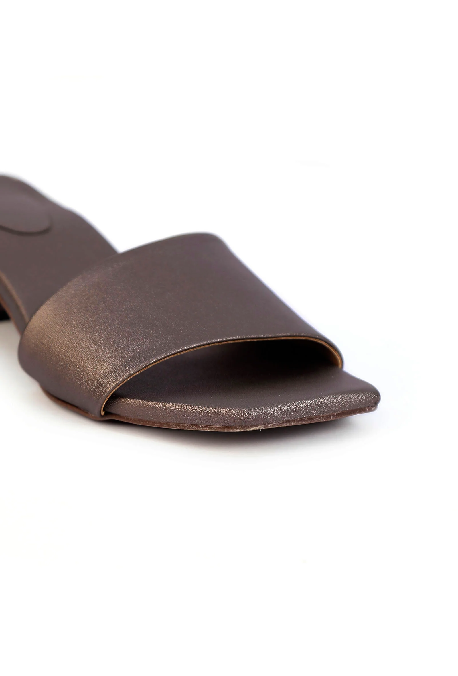 Scrappy Grey Cruelty Free Leather Heels - Image 6