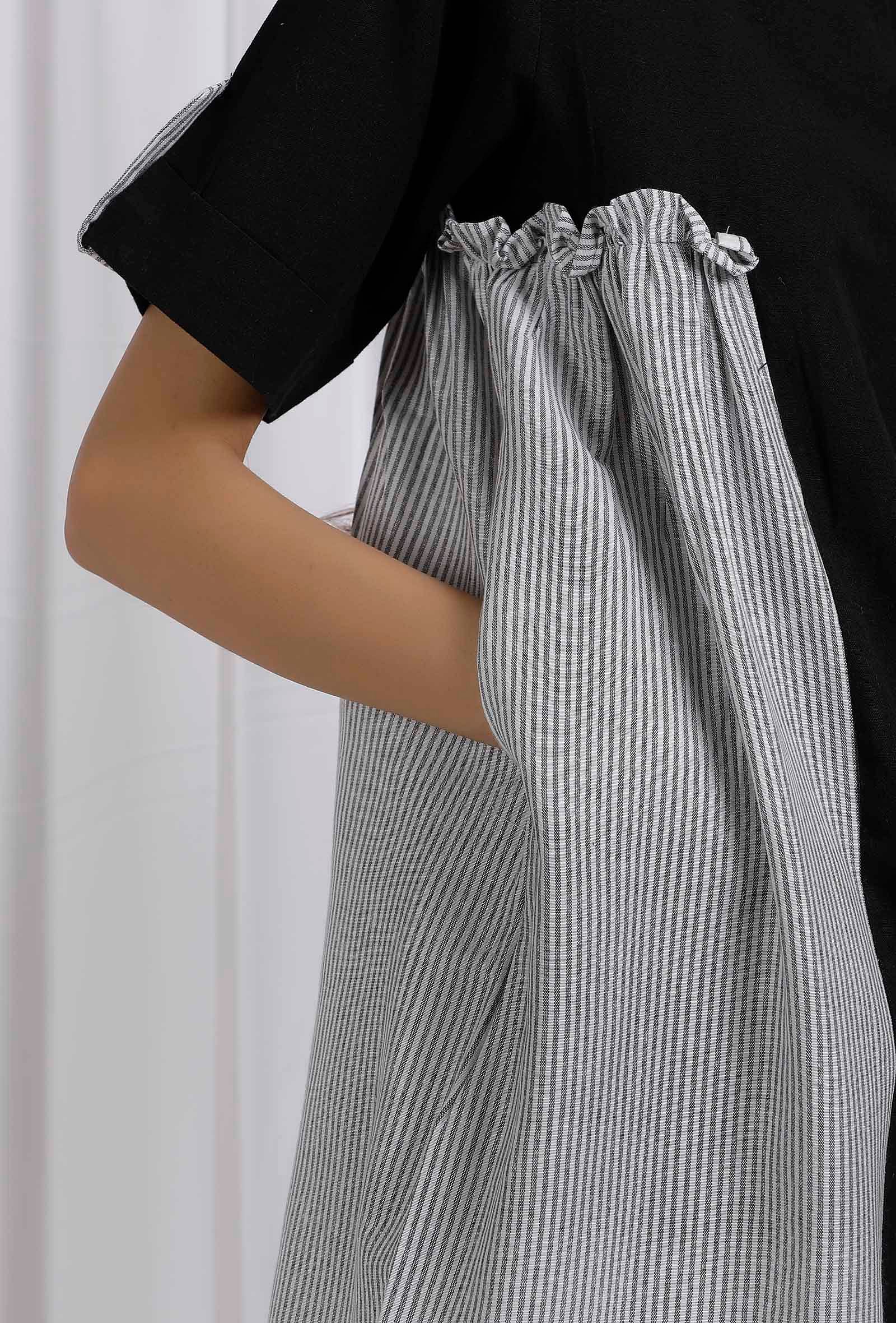 Set Of 2: Black Cotton Cotton Kurta With Cotton Black Striped Straight Pants - Image 6