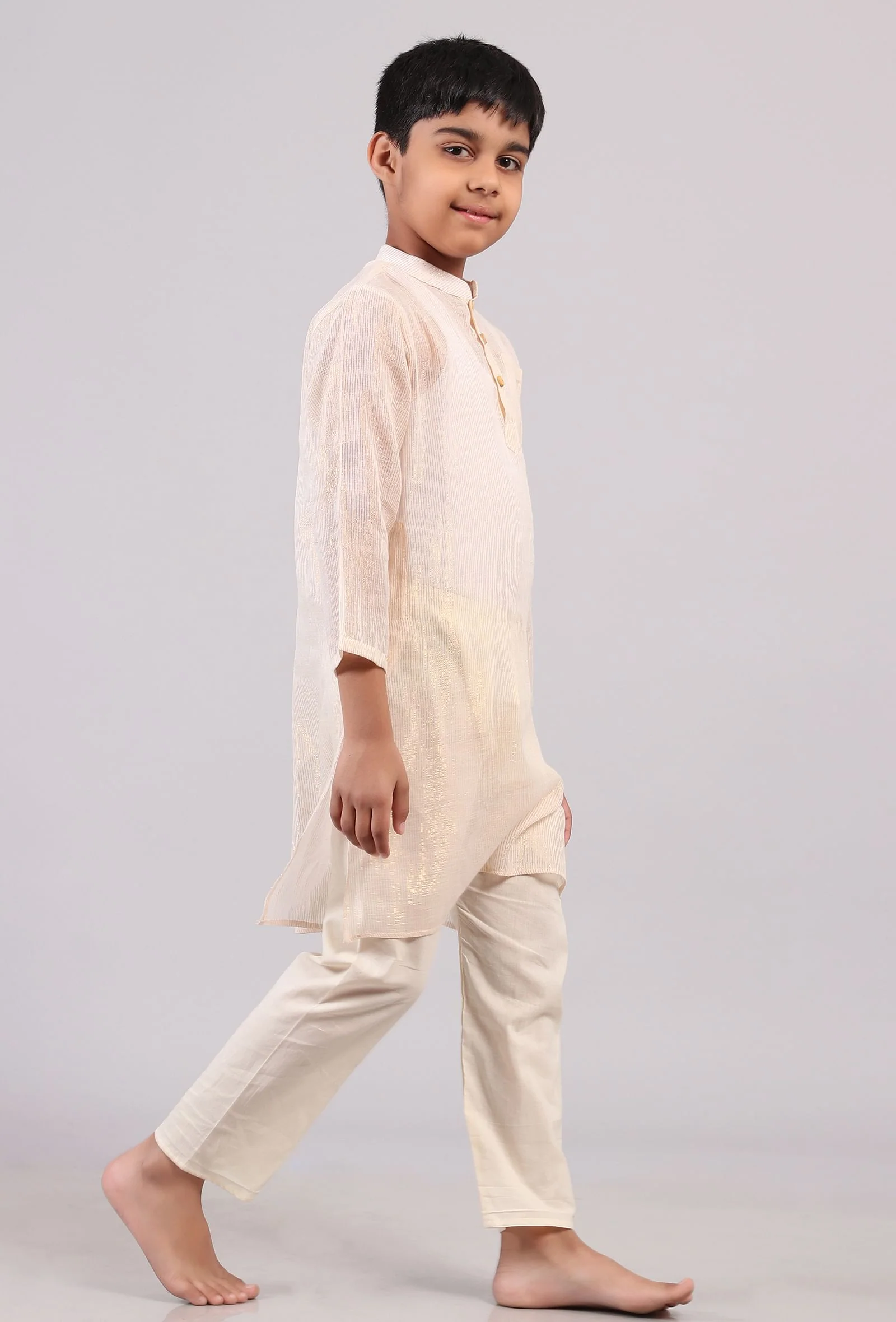 Set Of 2: Plain White Silver Cotton Stripes Kurta Pyjama Set - Image 3