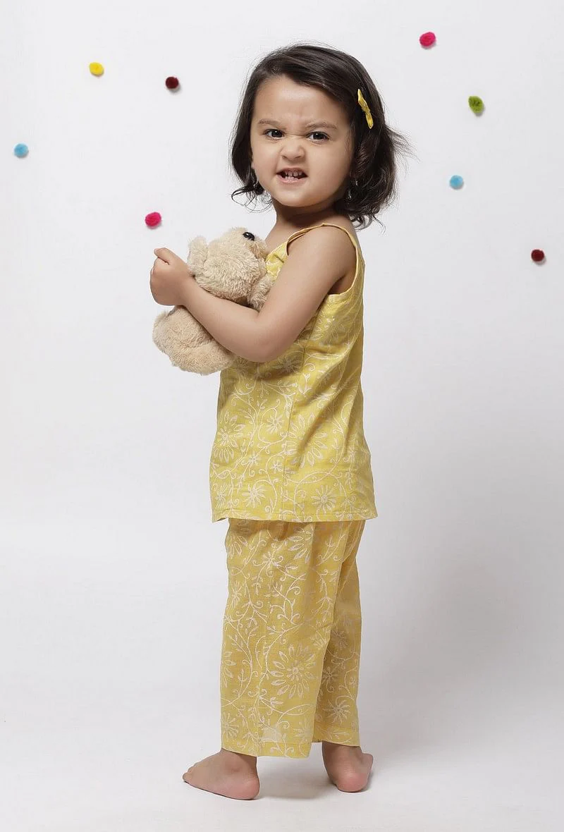 Set of 2 : Sehar Yellow Kota Slip Top With Floral Handblock Printed Cotton Elastic Pants - Image 3